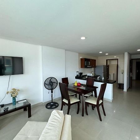 Apartamento En Laguito Ed Torres Del Lago 604 Icdi Cartagena Luaran gambar
